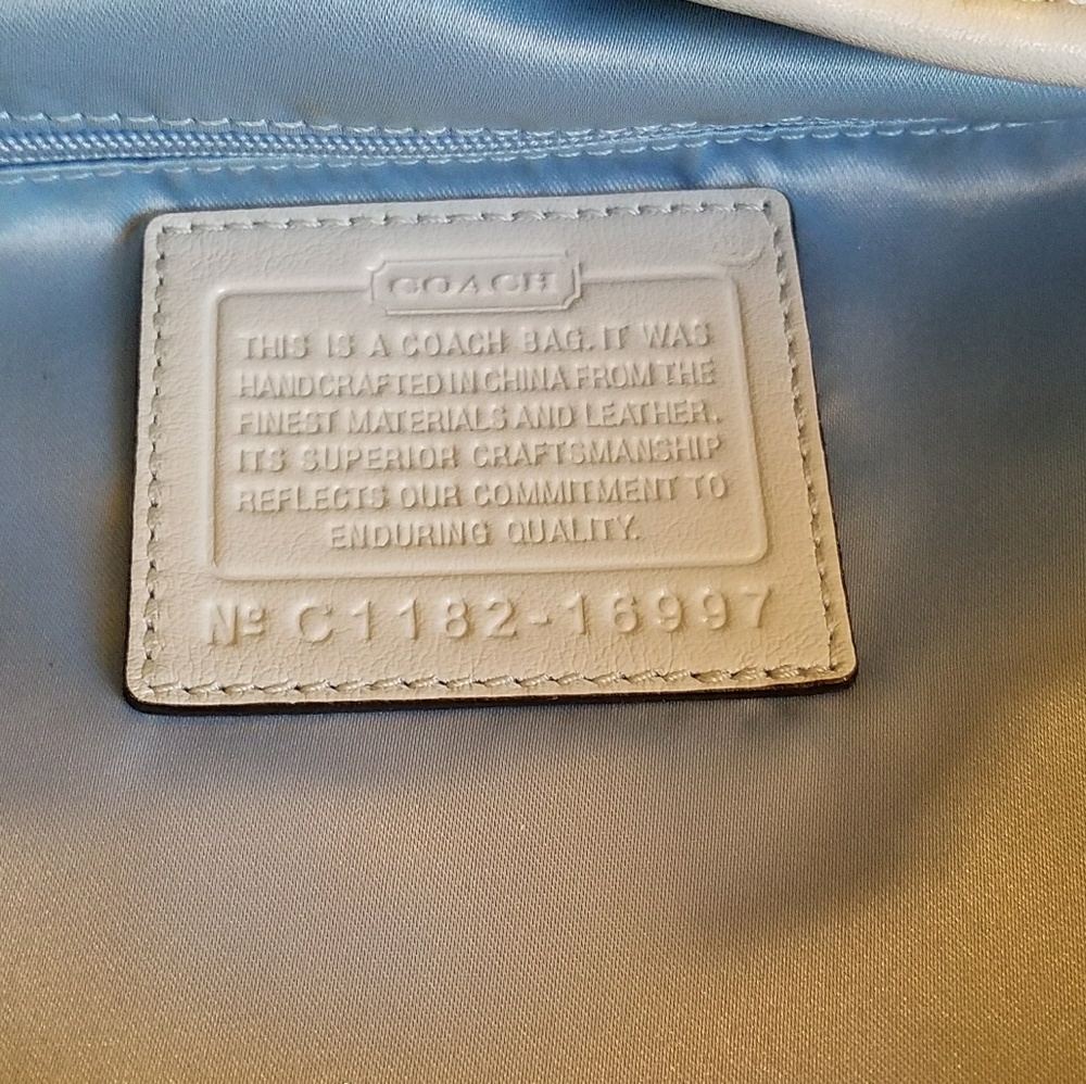 SOLD!! 🍃MINT🍃Coach Madison Op🎨Art Sophia - Picture 8 of 8